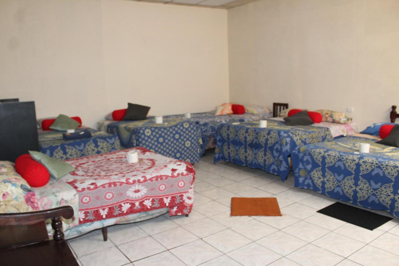 Hotel Casa Del Viajero Quetzaltenango Exteriör bild