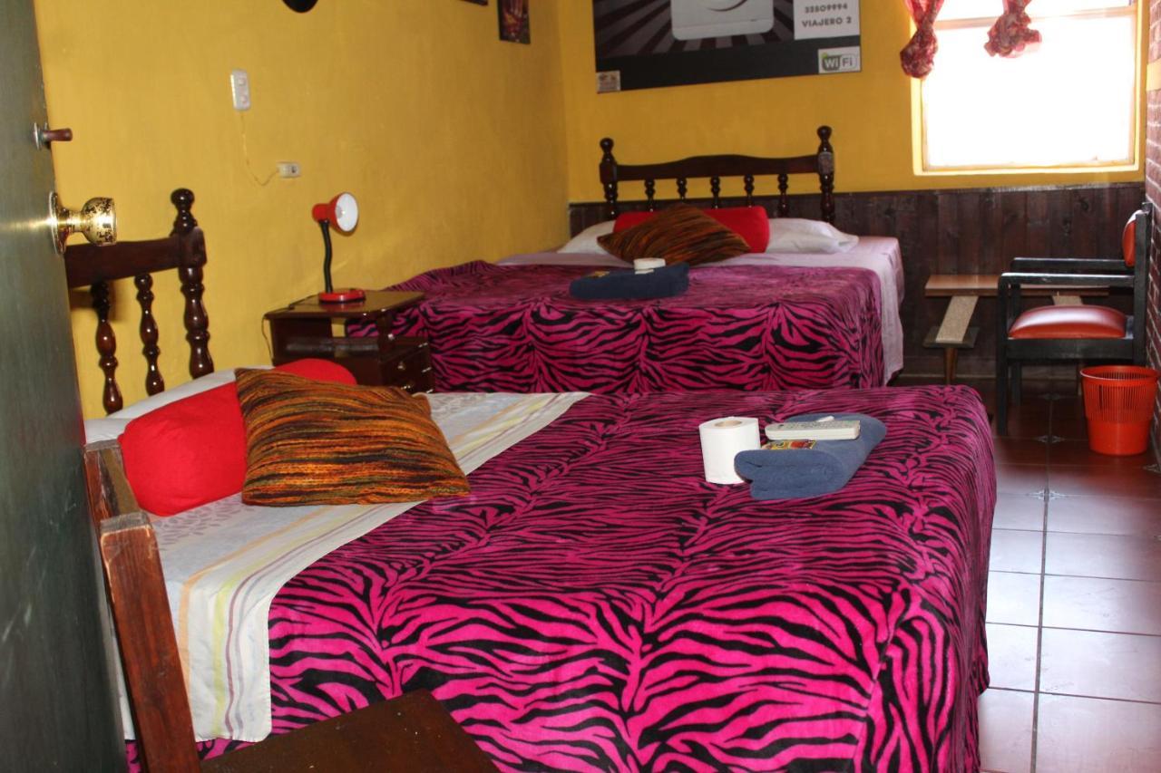 Hotel Casa Del Viajero Quetzaltenango Exteriör bild